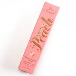 Too Faced Sweet Peach Creamy Lip Oil in Pink Box